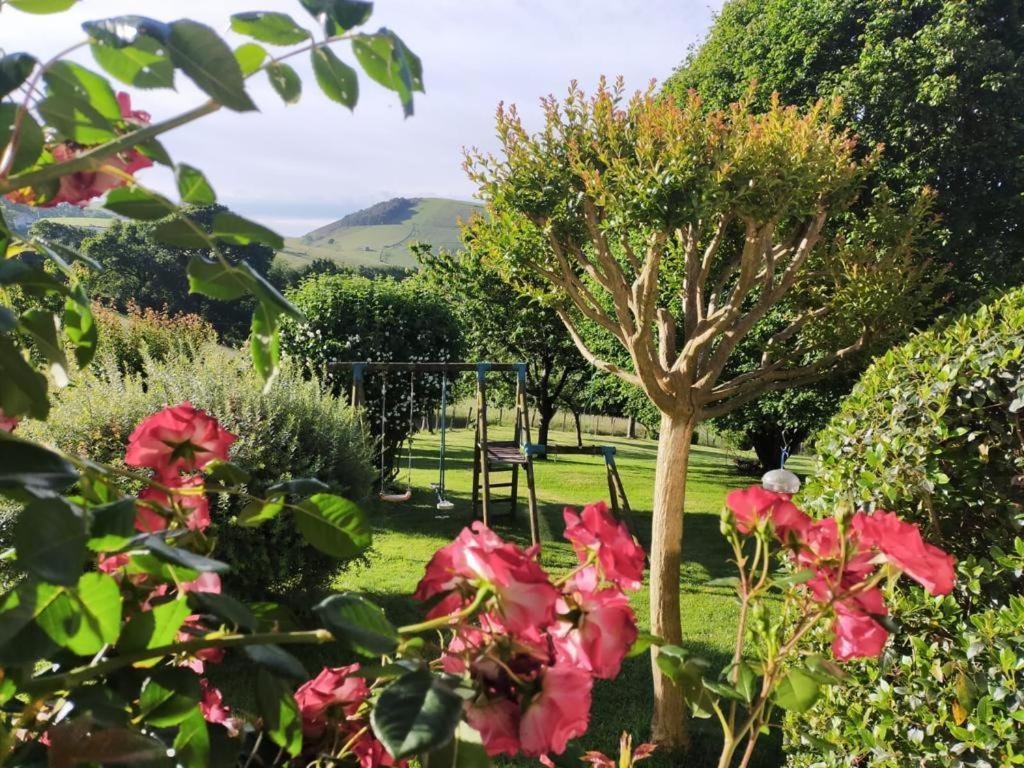 Holiday home Au Coeur Du Pays Basque Entre Et Montagne *